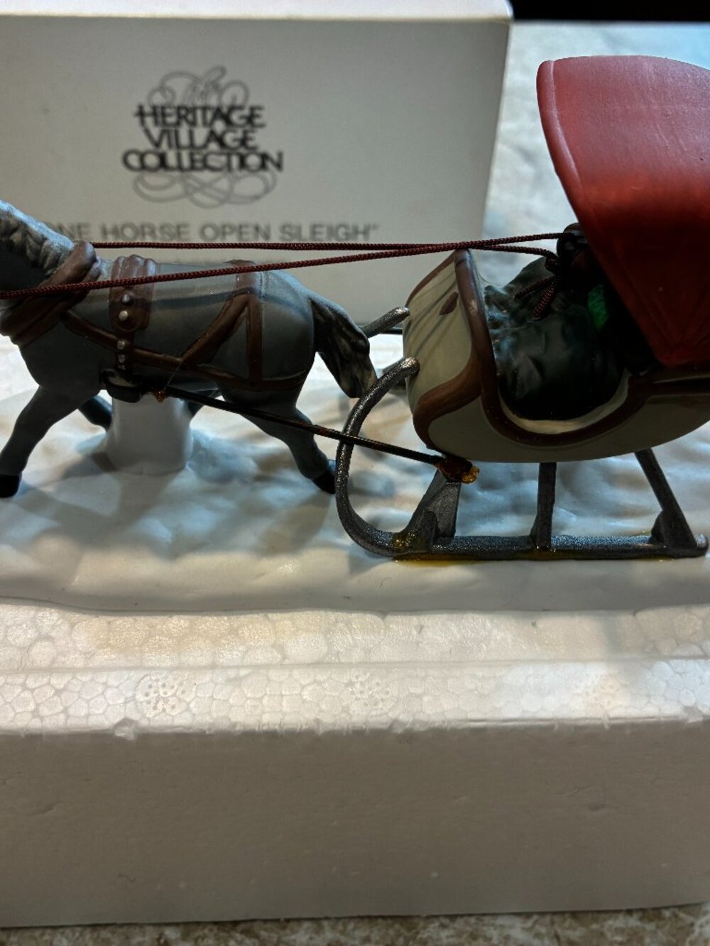 NIB! Dept 56 - HERITAGE VILLAGE Dickens Village "Dashing Through The Snow" #5926